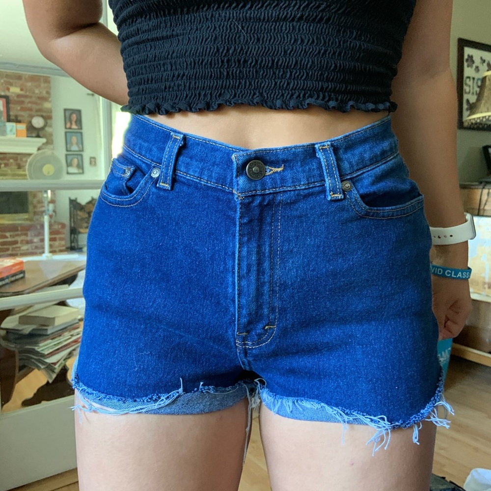 Jeans shorts! I made them with the cut pocket!